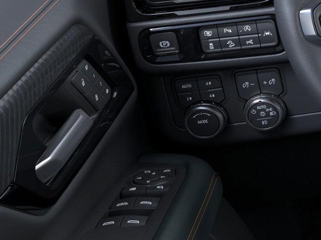 2025 GMC Yukon XL Vehicle Photo in TREVOSE, PA 19053-4984