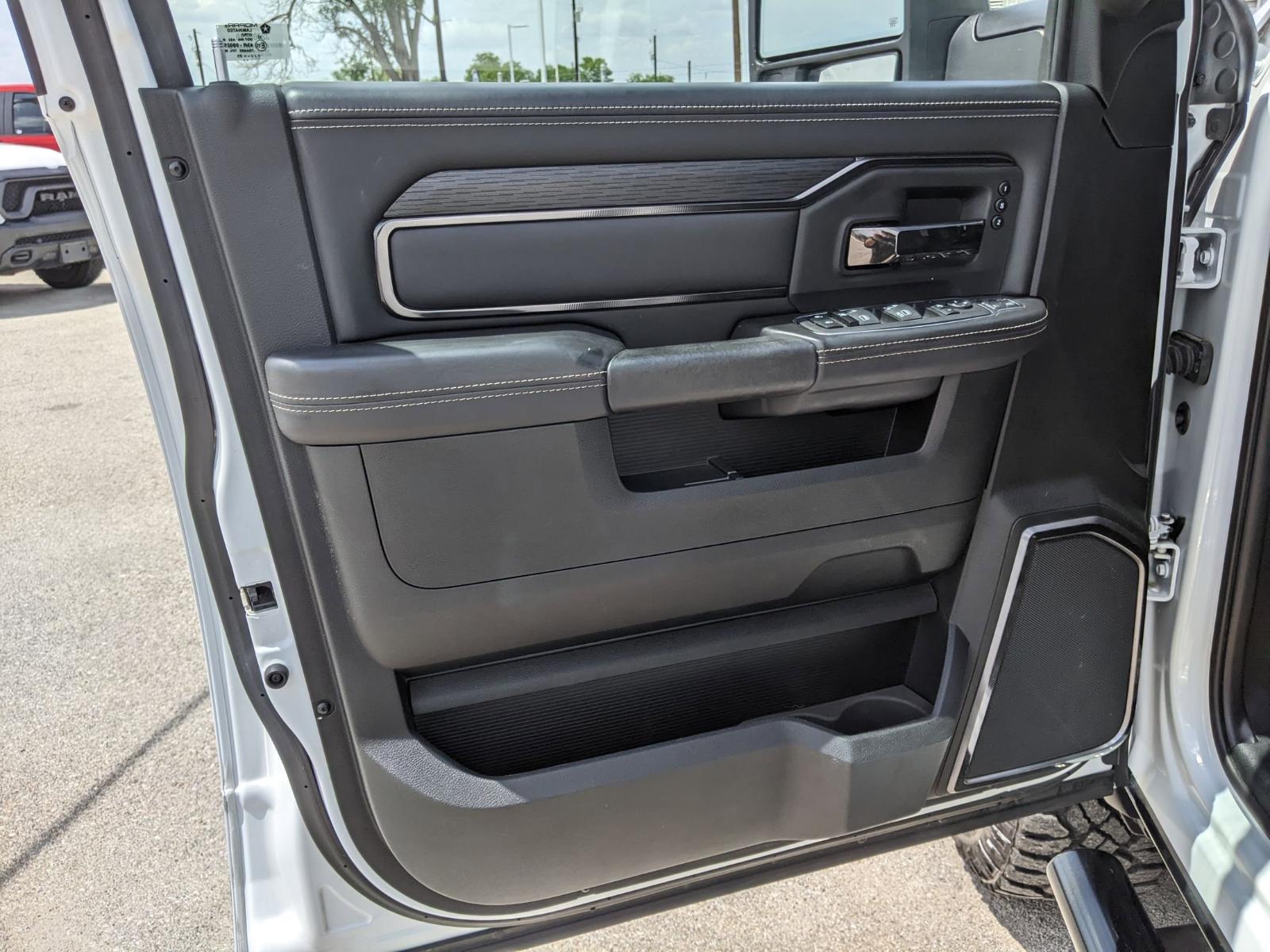 2023 Ram 2500 Vehicle Photo in Seguin, TX 78155