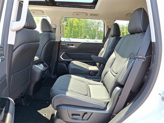 2025 INFINITI QX80 Vehicle Photo in Willow Grove, PA 19090