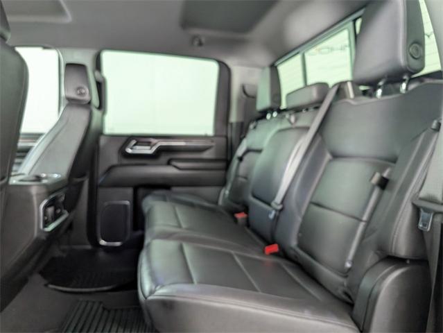 2024 Chevrolet Silverado 2500 HD Vehicle Photo in ENGLEWOOD, CO 80113-6708