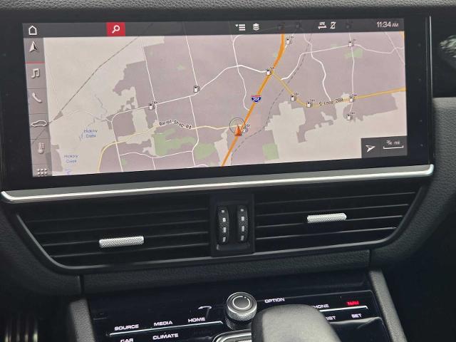 2019 Porsche Cayenne Vehicle Photo in DENTON, TX 76210-9321