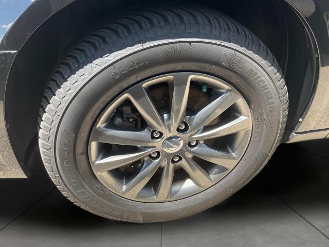 2016 Chrysler Town & Country Vehicle Photo in Kaukauna, WI 54130