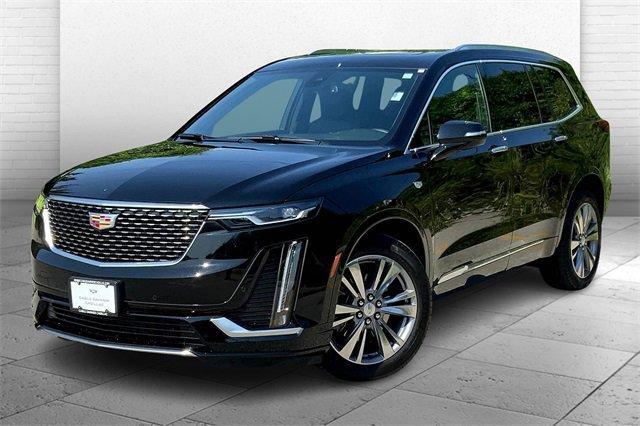 2025 Cadillac XT6 Vehicle Photo in KANSAS CITY, MO 64114-4545
