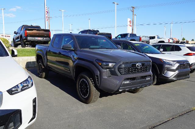 2024 Toyota Tacoma 4WD Vehicle Photo in Riverdale, UT 84405