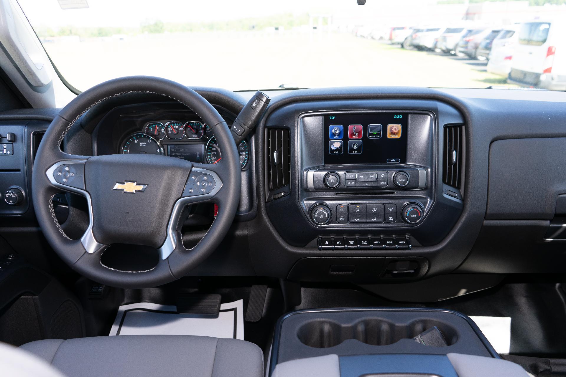 2024 Chevrolet Silverado 5500 HD Vehicle Photo in SMYRNA, DE 19977-2874