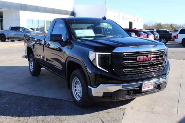 2025 GMC Sierra 1500 Vehicle Photo in Greenville, TX 75402