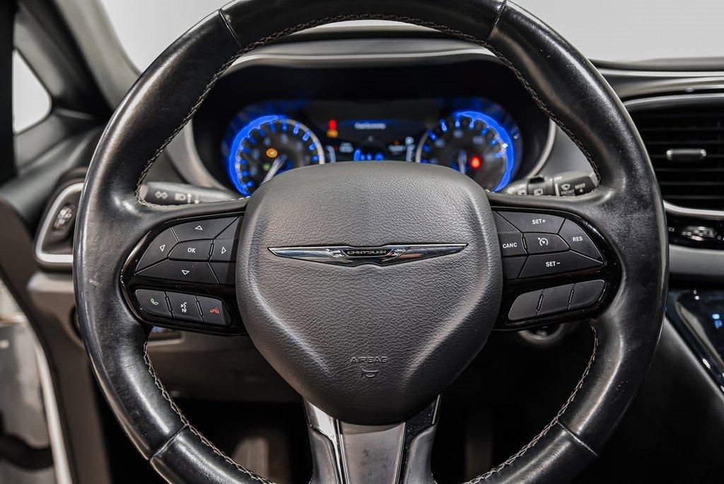 2018 Chrysler PACIF Vehicle Photo in AKRON, OH 44320-4088