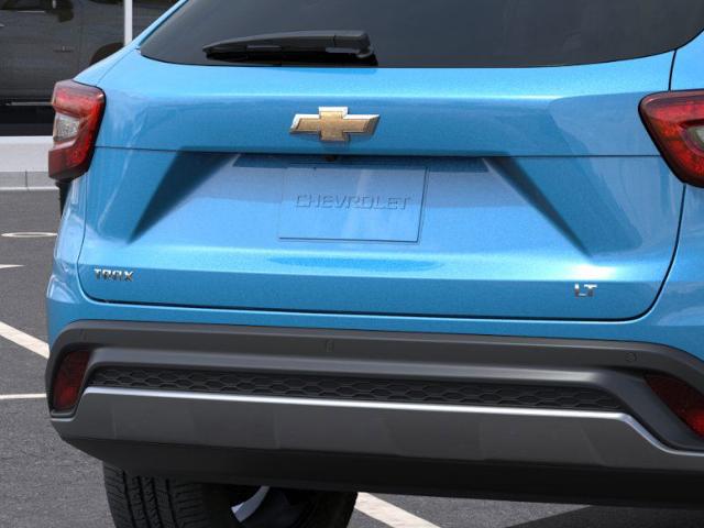 2025 Chevrolet Trax Vehicle Photo in TOPEKA, KS 66609-0000