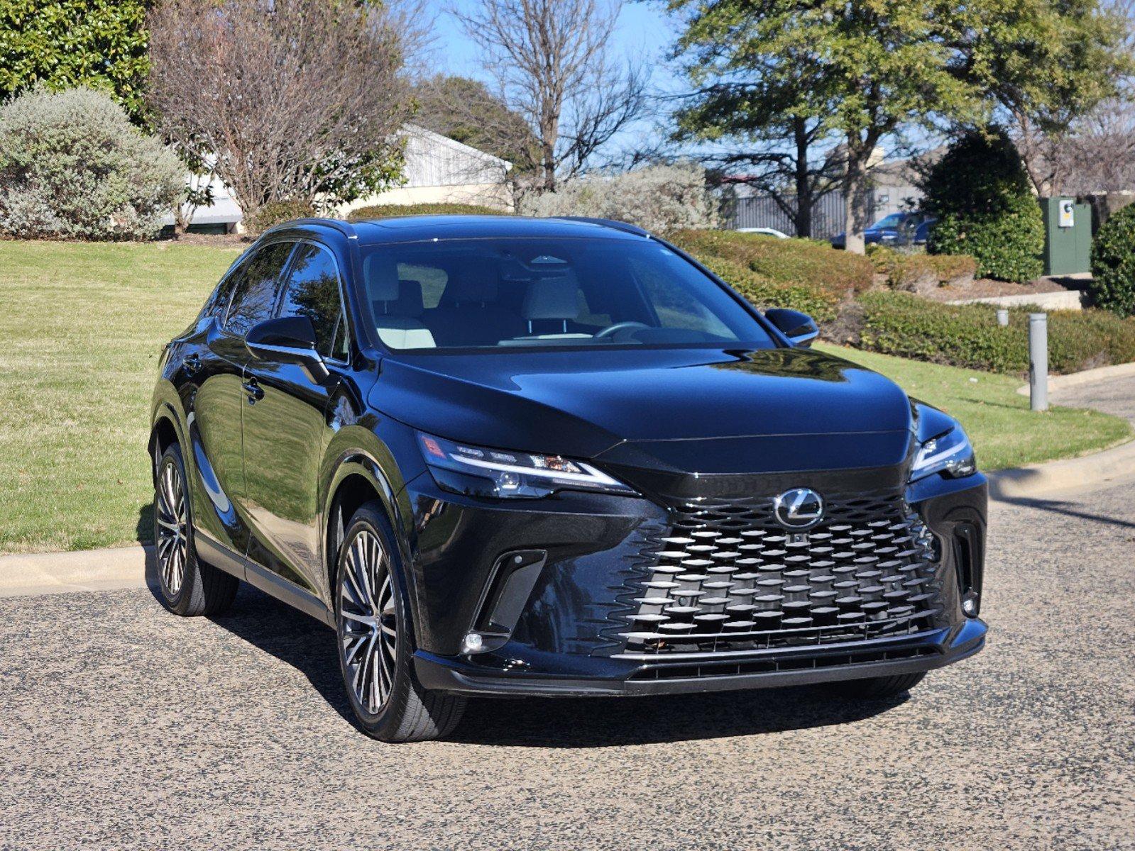 2024 Lexus RX 350 Vehicle Photo in FORT WORTH, TX 76132