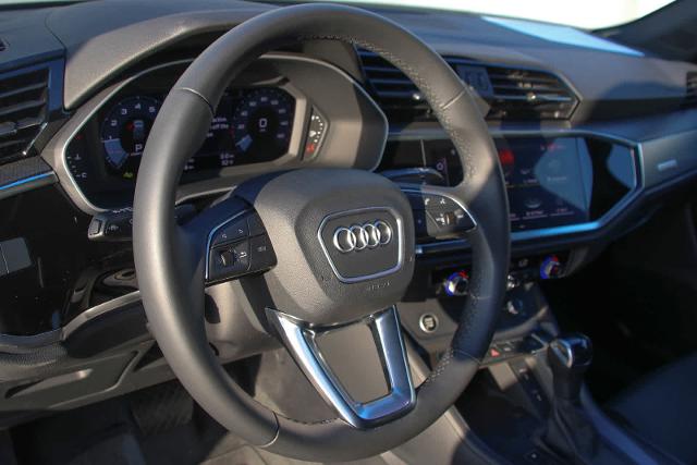 2024 Audi Q3 Vehicle Photo in SUGAR LAND, TX 77478