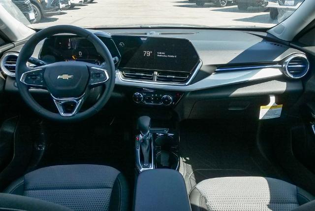 2025 Chevrolet Trax Vehicle Photo in VENTURA, CA 93003-8585