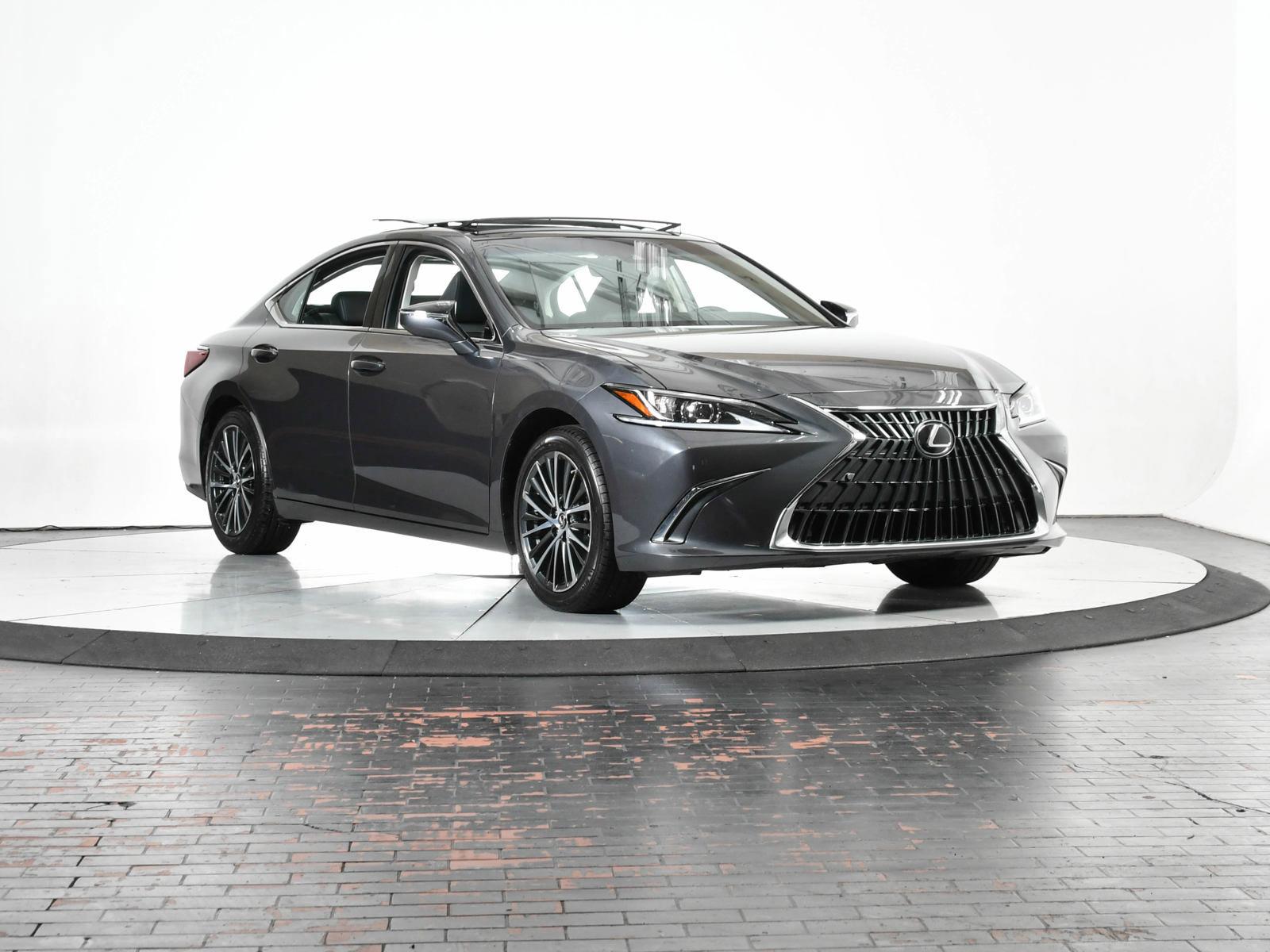 2025 Lexus ES 350 Vehicle Photo in DALLAS, TX 75235