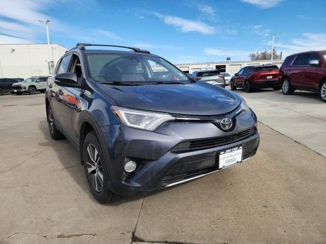 2018 Toyota RAV4 Vehicle Photo in ENGLEWOOD, CO 80113-6708