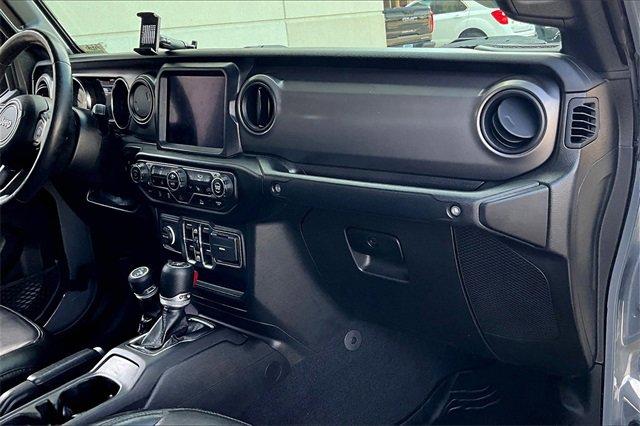 2021 Jeep Gladiator Vehicle Photo in TOPEKA, KS 66609-0000