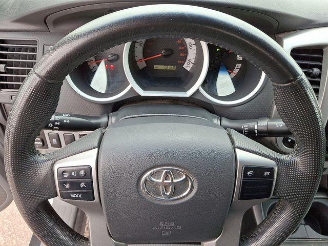 2013 Toyota Tacoma Vehicle Photo in DANBURY, CT 06810-5034