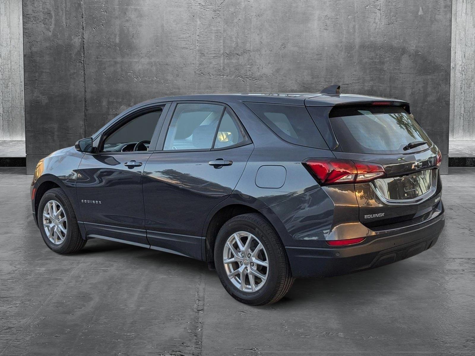 2022 Chevrolet Equinox Vehicle Photo in PEMBROKE PINES, FL 33024-6534