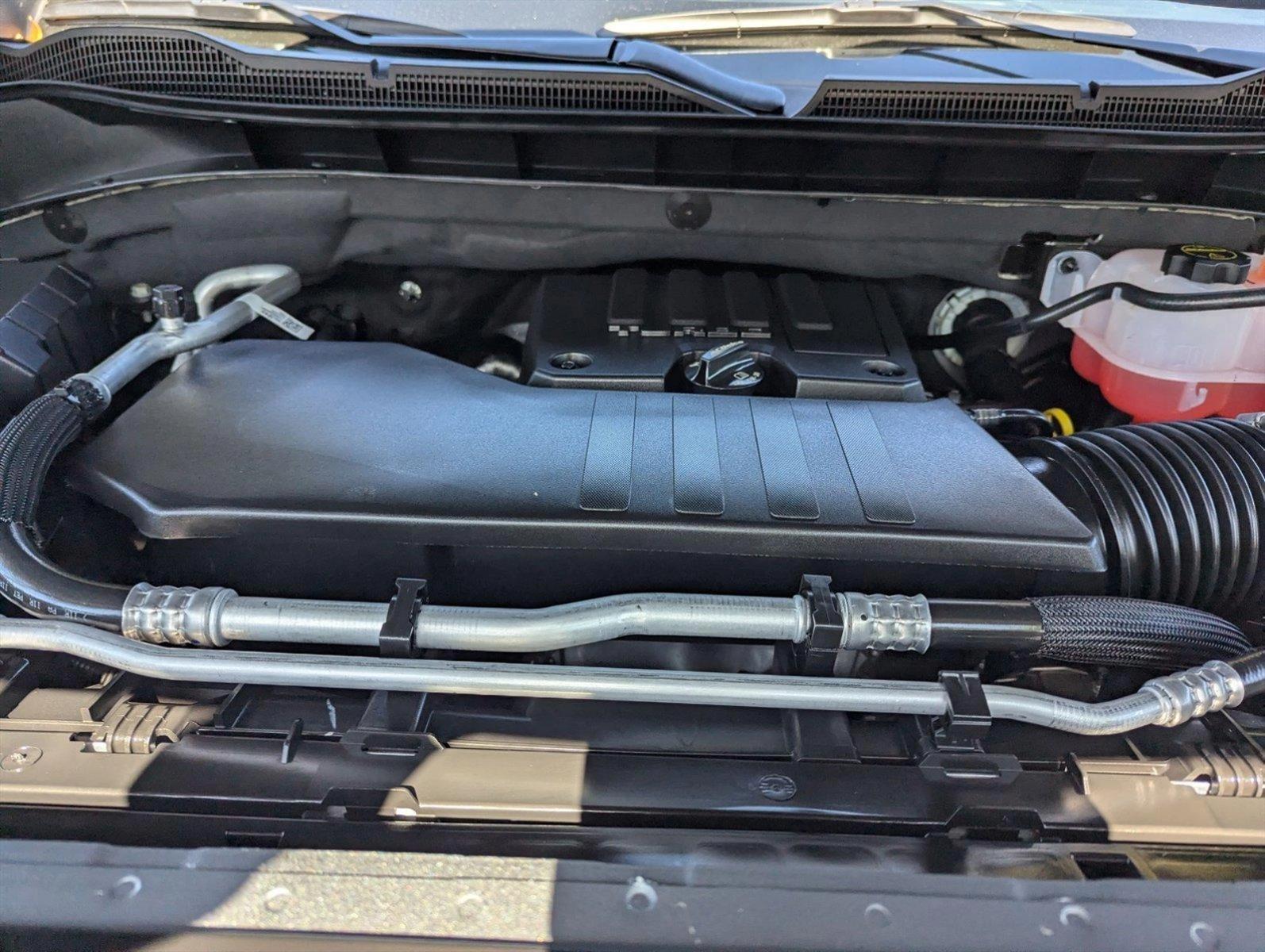 2025 Chevrolet Silverado 1500 Vehicle Photo in GREENACRES, FL 33463-3207