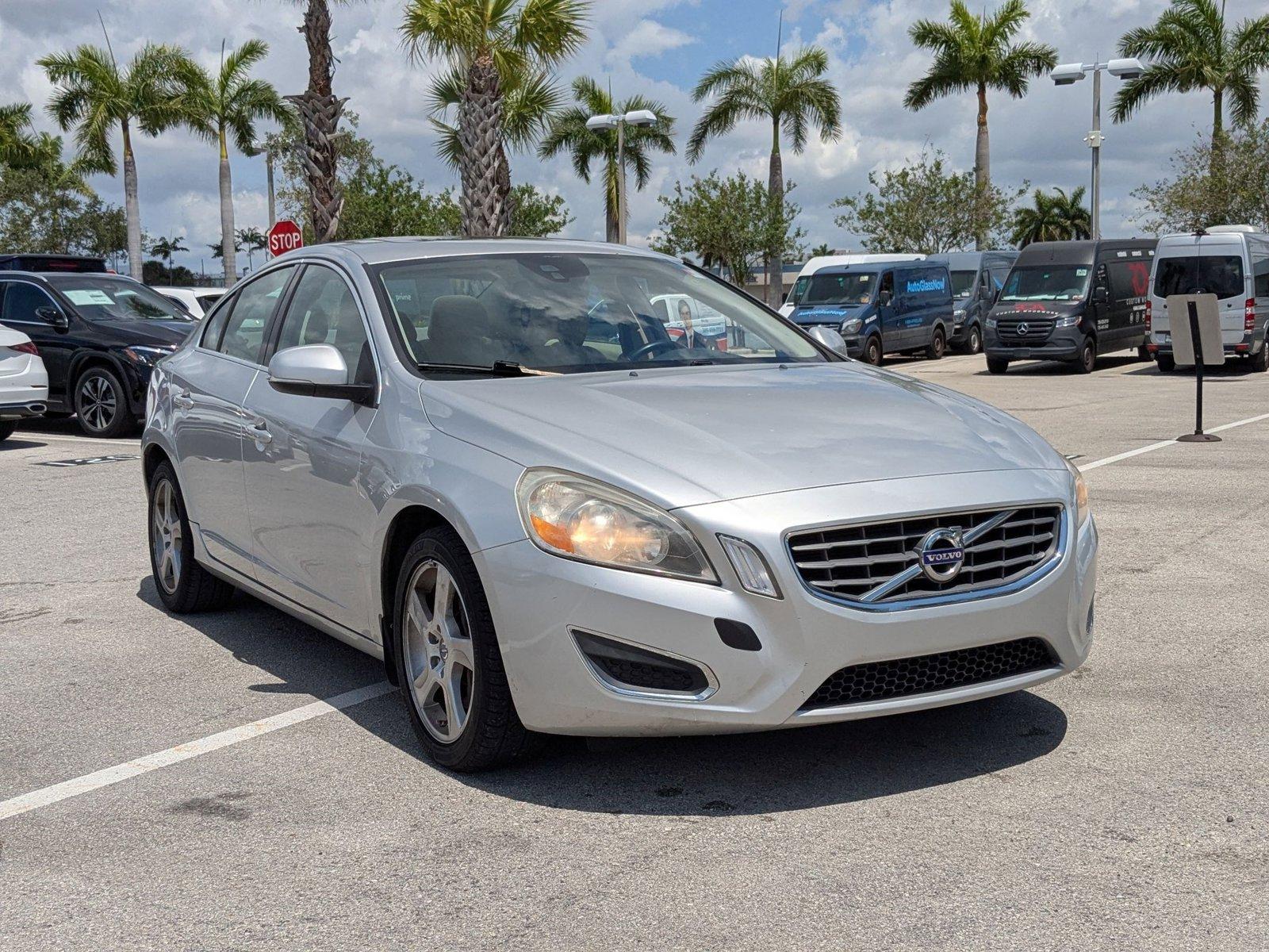 2012 Volvo S60 Vehicle Photo in Miami, FL 33169