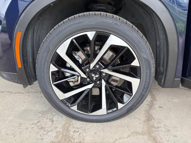 2023 Mitsubishi Outlander Vehicle Photo in MANHATTAN, KS 66502-5036