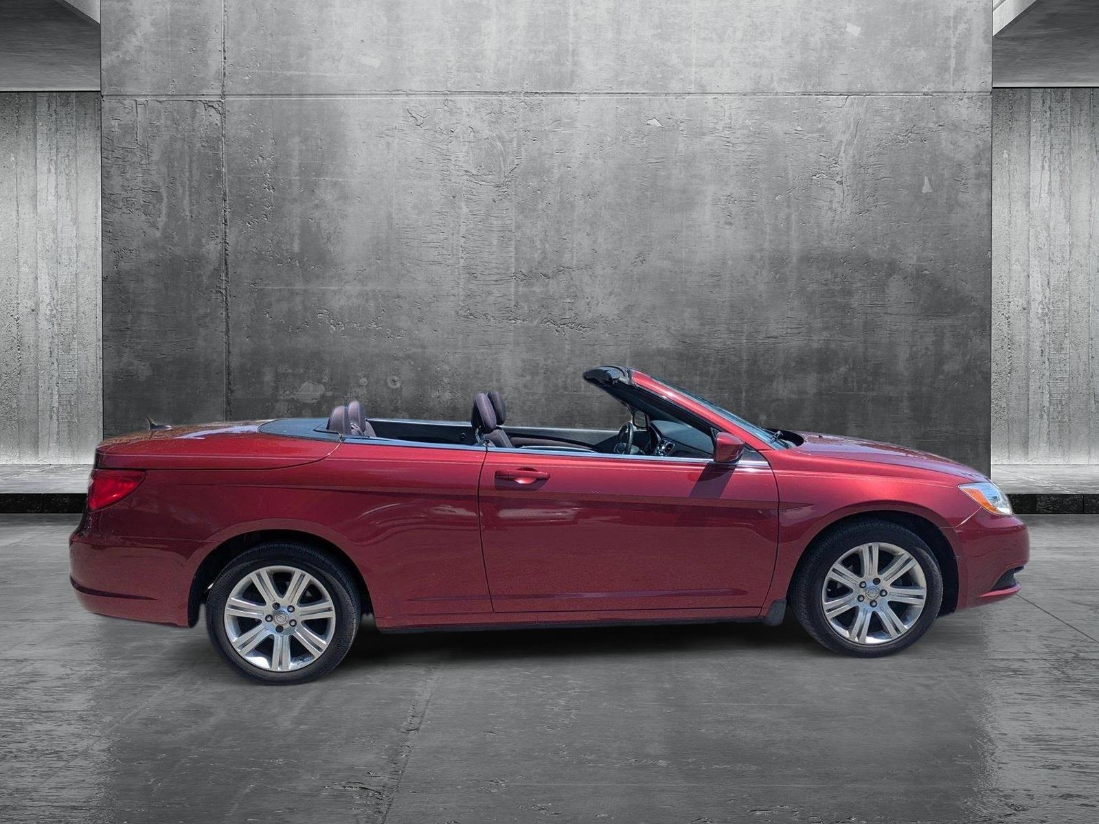 2014 Chrysler 200 Vehicle Photo in GREENACRES, FL 33463-3207