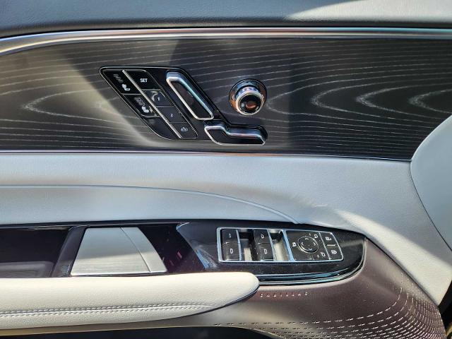 2025 Cadillac LYRIQ Vehicle Photo in HOUSTON, TX 77079