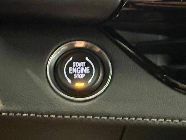 2025 Buick Enclave Vehicle Photo in COLUMBIA, MO 65203-3903