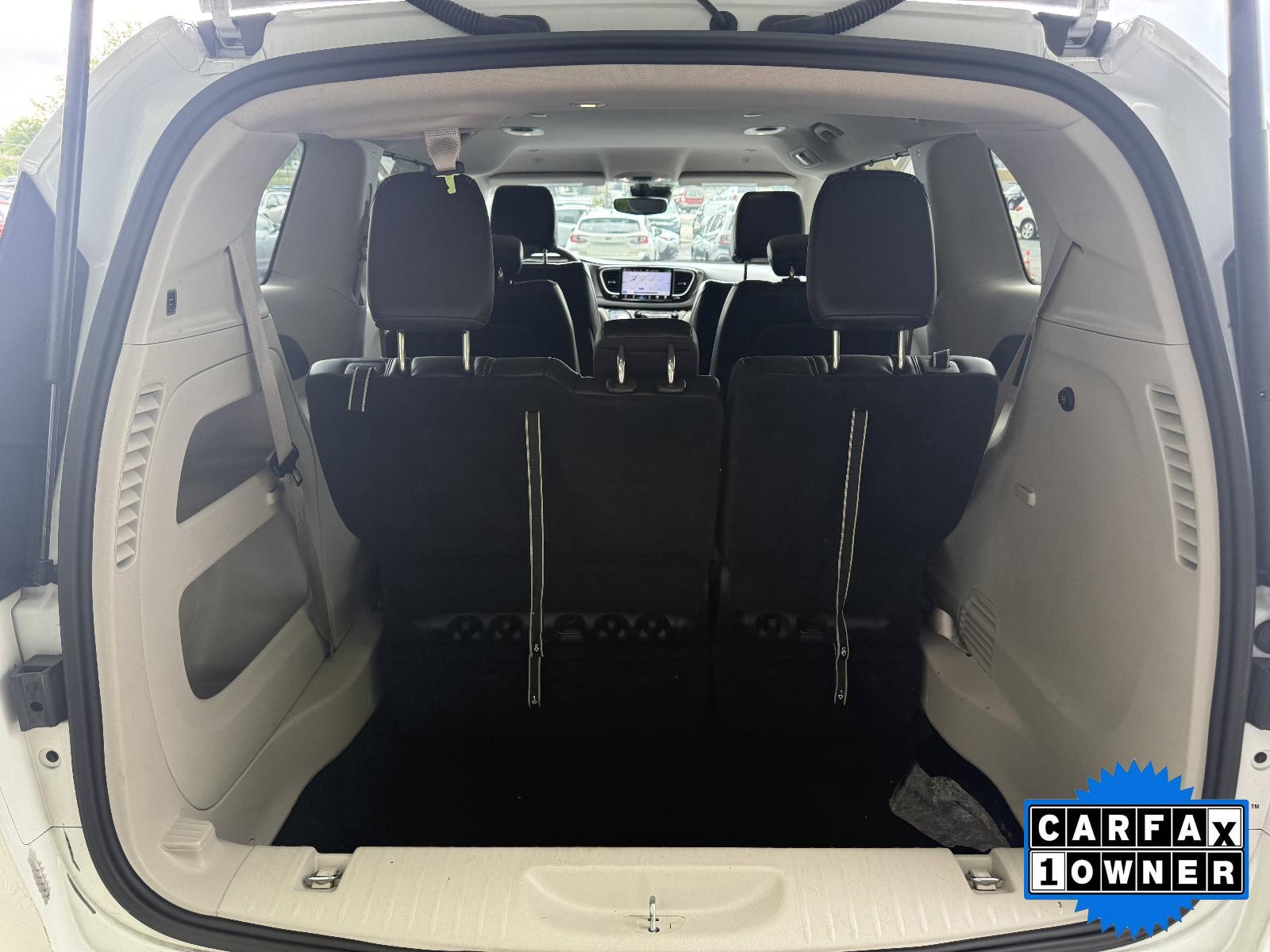 2023 Chrysler Pacifica Vehicle Photo in Harrisburg, PA 17111