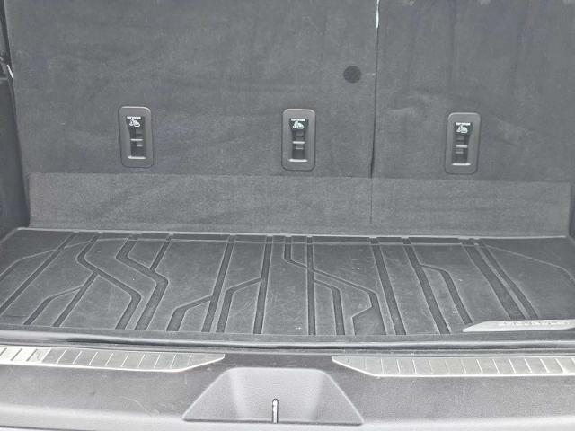 2021 Chevrolet Suburban Vehicle Photo in Fort Worth, TX 76132