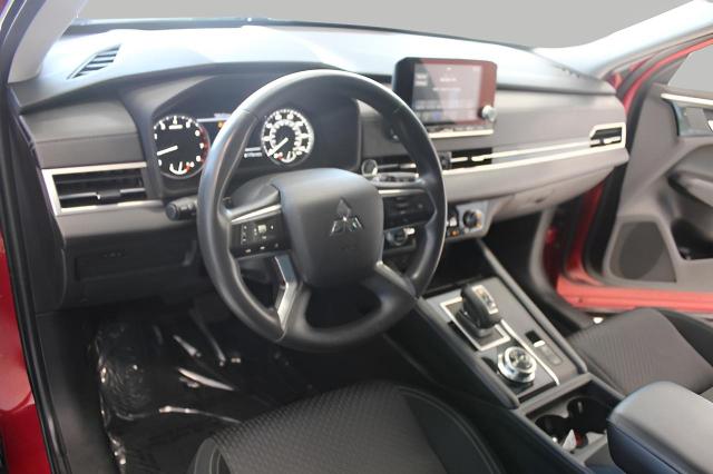 2022 Mitsubishi Outlander Vehicle Photo in Green Bay, WI 54304