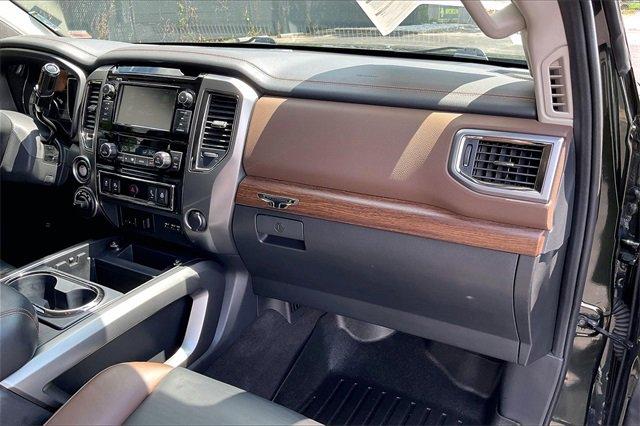 2019 Nissan Titan XD Vehicle Photo in INDEPENDENCE, MO 64055-1314