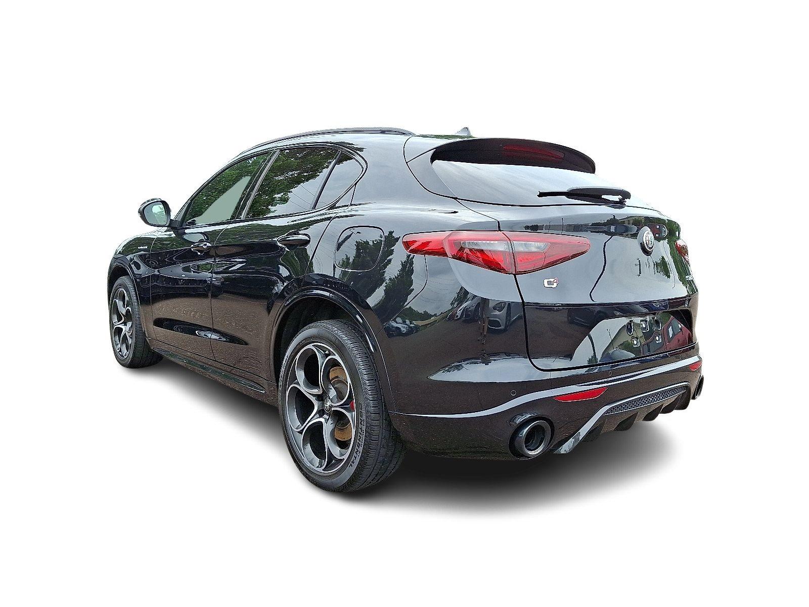 2022 Alfa Romeo Stelvio Vehicle Photo in Willow Grove, PA 19090