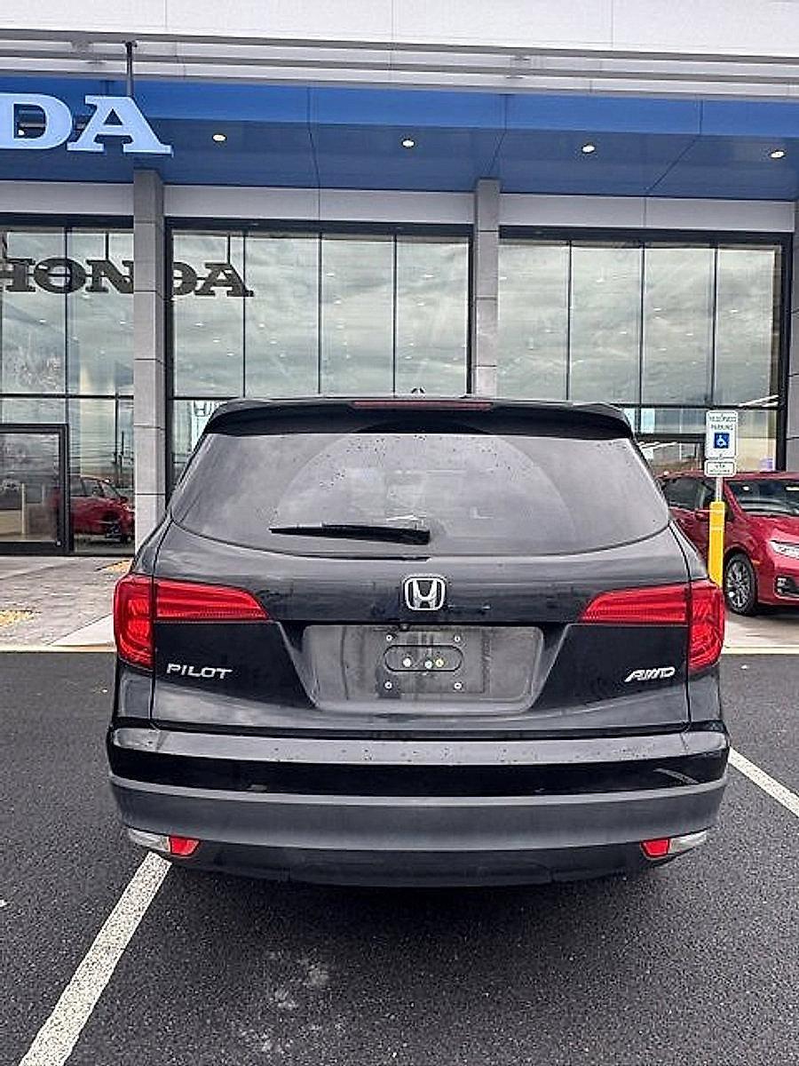 2016 Honda Pilot Vehicle Photo in Harrisburg, PA 17111