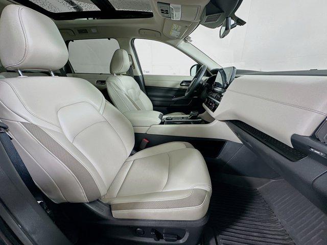 2023 Nissan Pathfinder Vehicle Photo in Flemington, NJ 08822