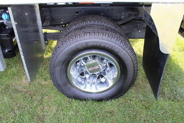 2024 GMC Sierra 3500 HD Chassis Cab Vehicle Photo in SAINT CLAIRSVILLE, OH 43950-8512