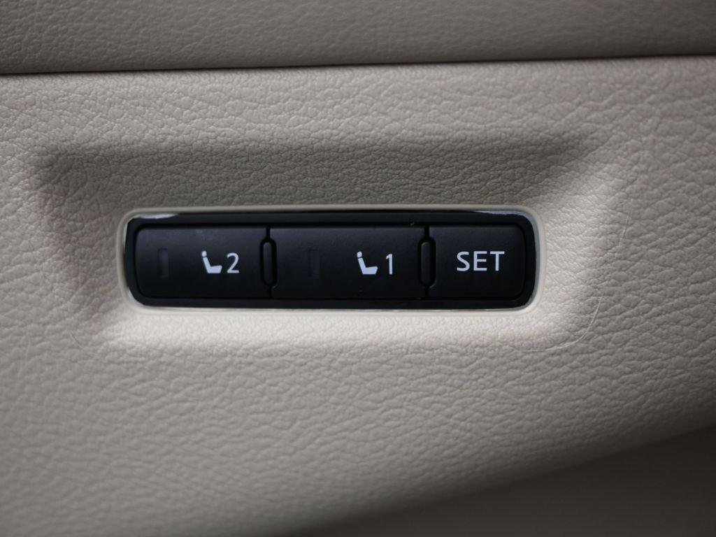 2016 Nissan Murano Vehicle Photo in Marion, IA 52302