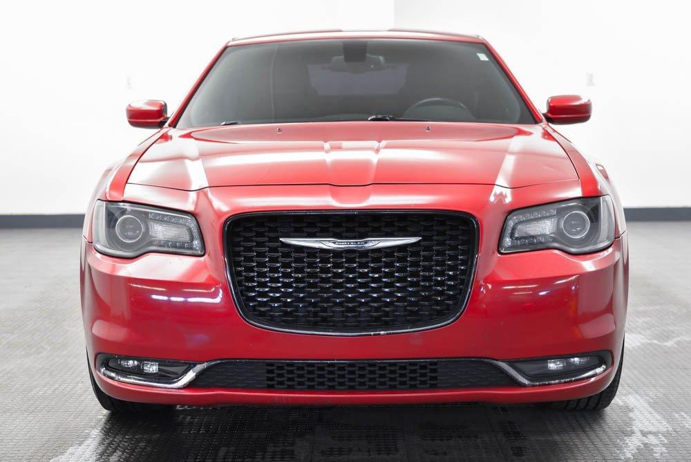 2015 Chrysler 300 Vehicle Photo in AKRON, OH 44303-2185