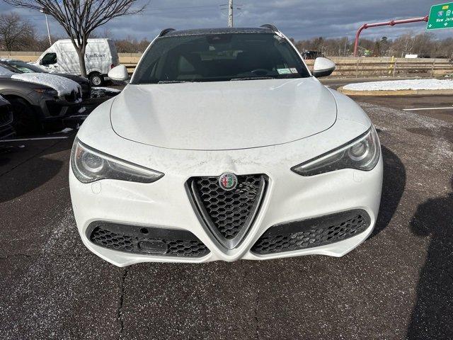 2022 Alfa Romeo Stelvio Vehicle Photo in Willow Grove, PA 19090