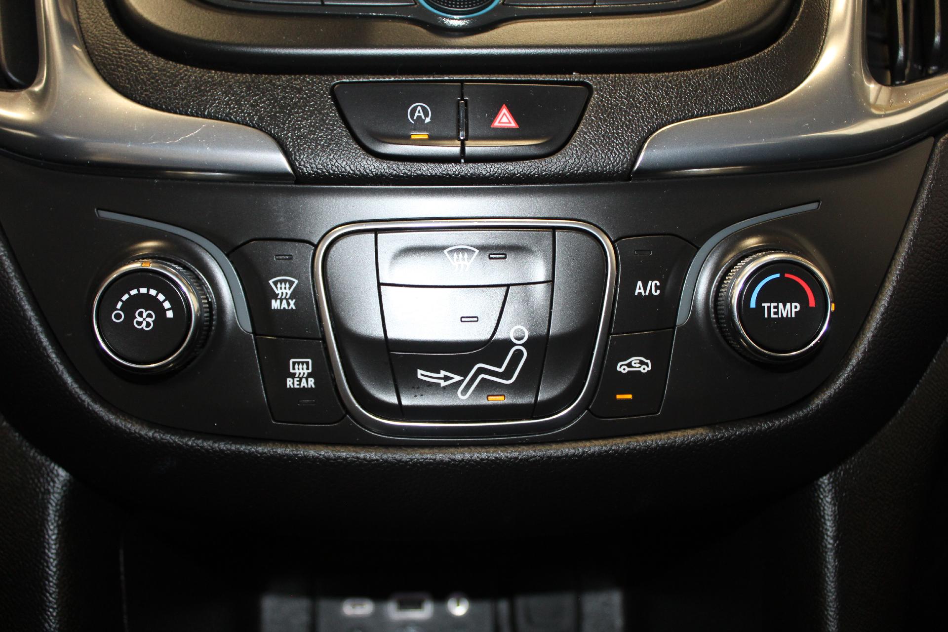 2023 Chevrolet Equinox Vehicle Photo in NORTHAMPTON, MA 01060-1120