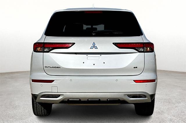 2023 Mitsubishi Outlander Vehicle Photo in Grapevine, TX 76051