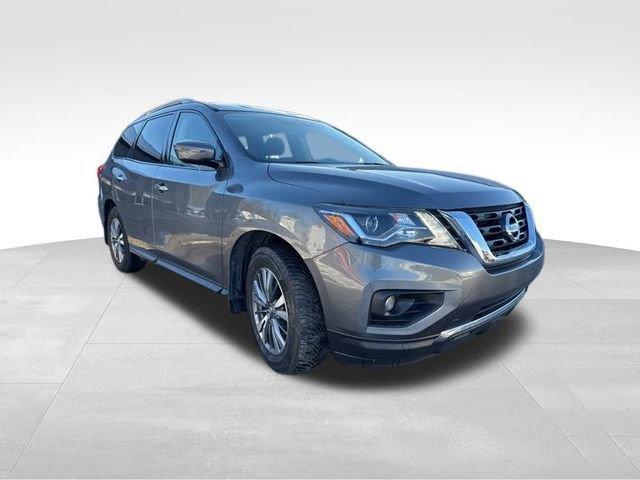 2020 Nissan Pathfinder Vehicle Photo in MEDINA, OH 44256-9631