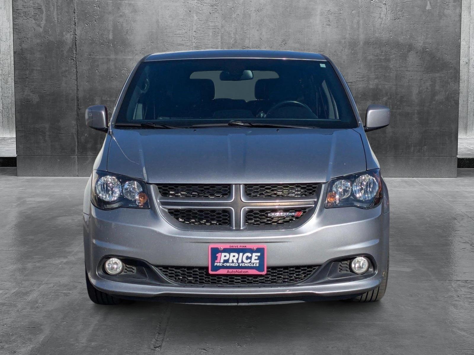 2019 Dodge Grand Caravan Vehicle Photo in VALENCIA, CA 91355-1705