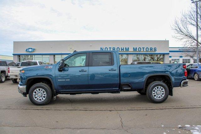 2025 Chevrolet Silverado 3500 HD Vehicle Photo in MILES CITY, MT 59301-5791