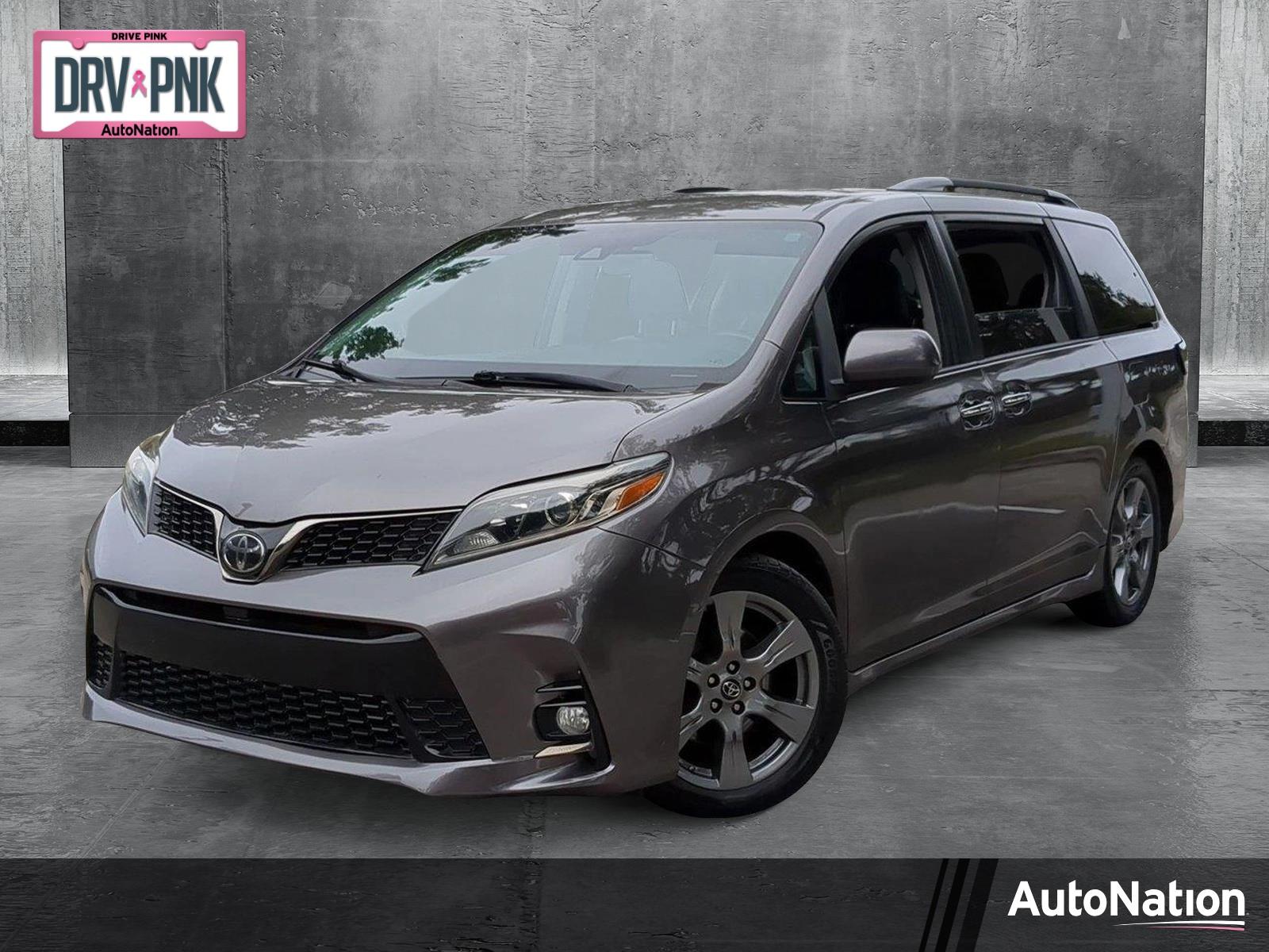 2019 Toyota Sienna Vehicle Photo in West Palm Beach, FL 33417