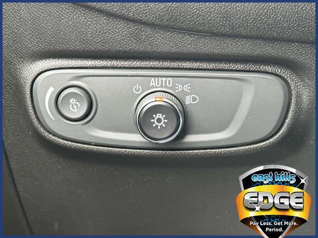 2022 Chevrolet Equinox Vehicle Photo in Roslyn, NY 11576