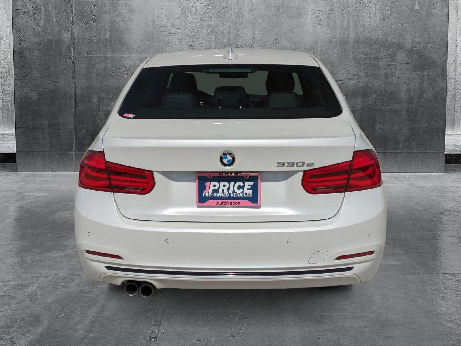 2017 BMW 330e iPerformance Vehicle Photo in Rockville, MD 20852