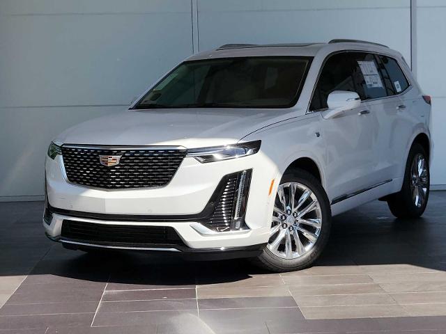 2025 Cadillac XT6 Vehicle Photo in HOUSTON, TX 77079