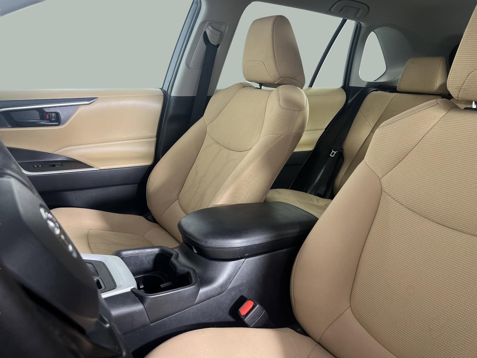 2022 Toyota RAV4 Vehicle Photo in GEORGETOWN, TX 78626-7508