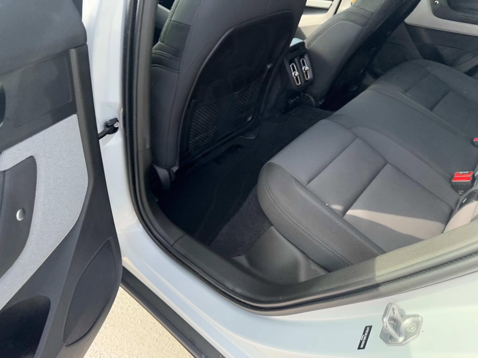 2022 Polestar 2 Vehicle Photo in LOS ANGELES, CA 90007-3794