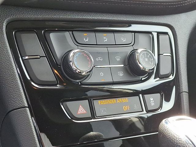 2020 Buick Encore Vehicle Photo in TREVOSE, PA 19053-4984