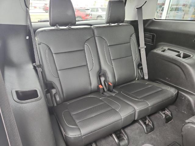 2023 GMC Acadia Vehicle Photo in HAYS, KS 67601-1994